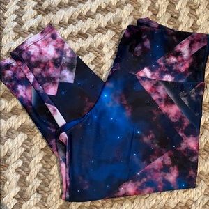 Onzie long legging in galaxy